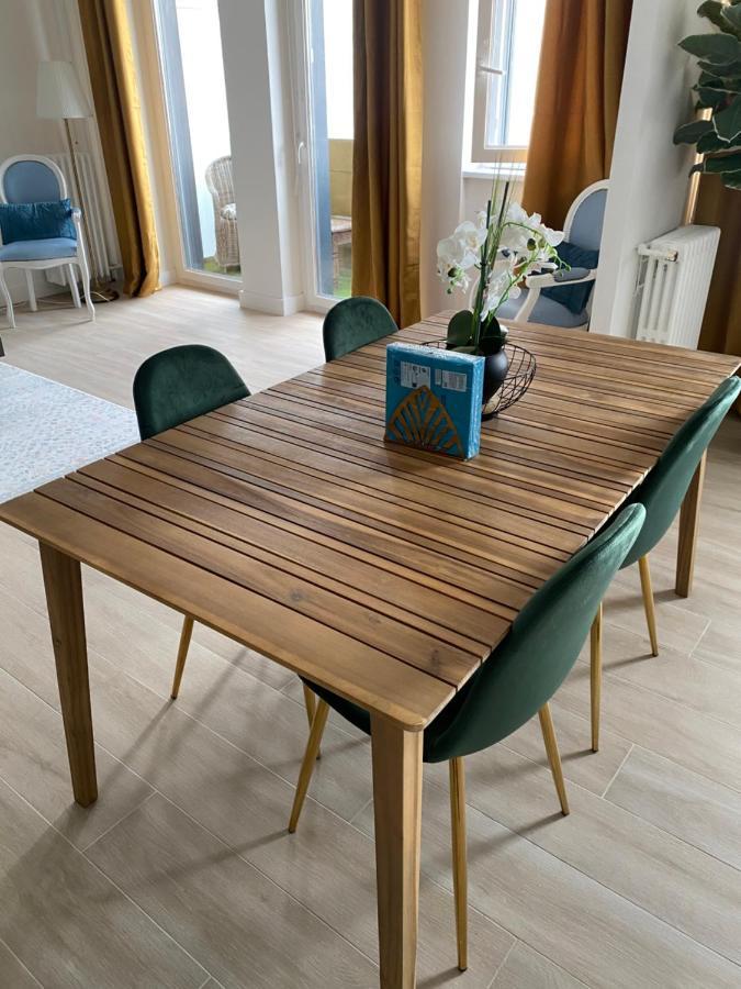 Grand Appartement Courbevoie Paris المظهر الخارجي الصورة