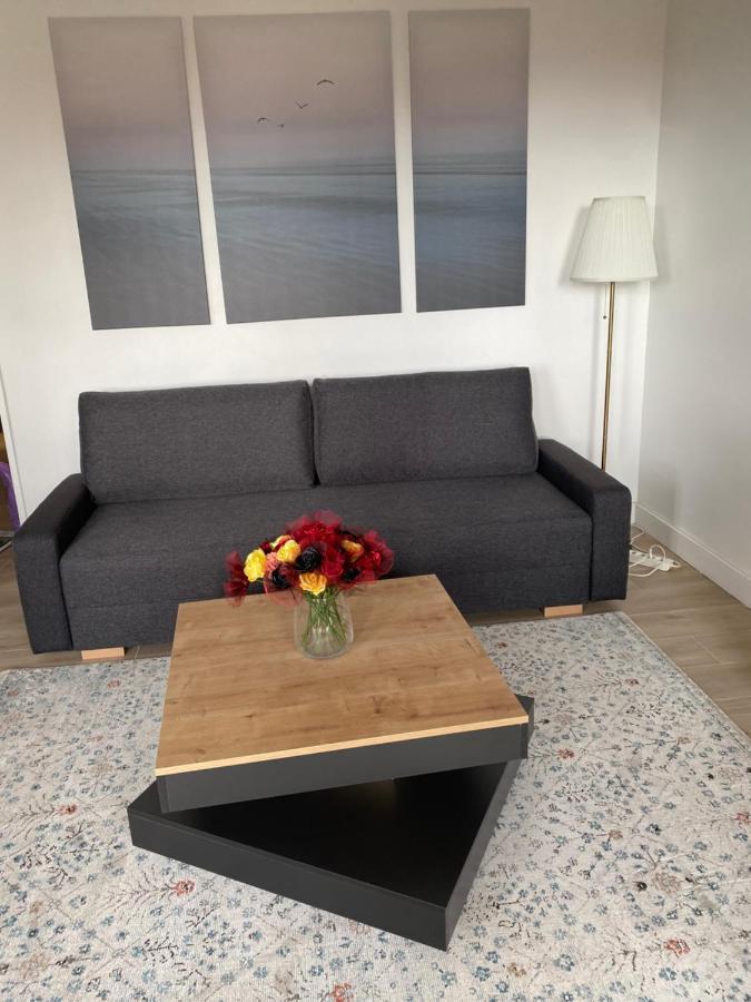Grand Appartement Courbevoie Paris المظهر الخارجي الصورة